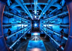Cambridge Heavy Industries Develops Compact Desktop Fusion Reactor with Laser Technology