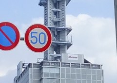 Illustrative image · Mti · CC BY-SA 3.0 NTT Docomo and Abside Collaborate on AI-Driven Networks Using High-Altitude Platforms