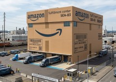 Amazon Launches New Always-Listening Bee Wearables with Shopping and Alexa Integration