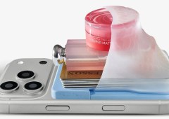 The Verge Ninja Labs Unveils Stretchy MagSafe Flex Pouch for Expanded Smartphone Storage