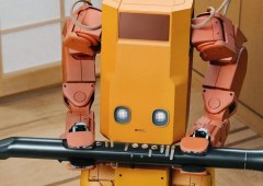 Voxel Robot from Tuesday Labs Promises to Help Find Lost Items and Handle Household Tasks
