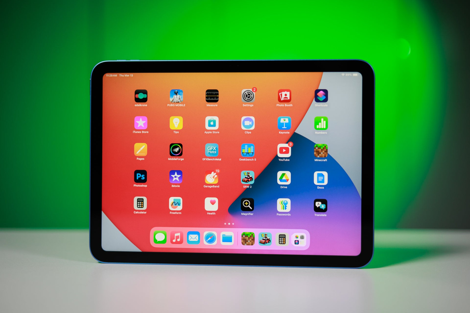 T-Mobile Offers $599 iPad as Freebie in Upcoming T-Mobile Tuesdays Promotion