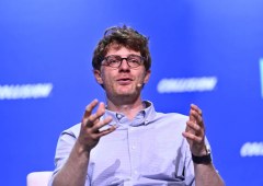 Recursive Unveils Flint, a Laptop-Ready Coding AI Built Largely by AI Itself