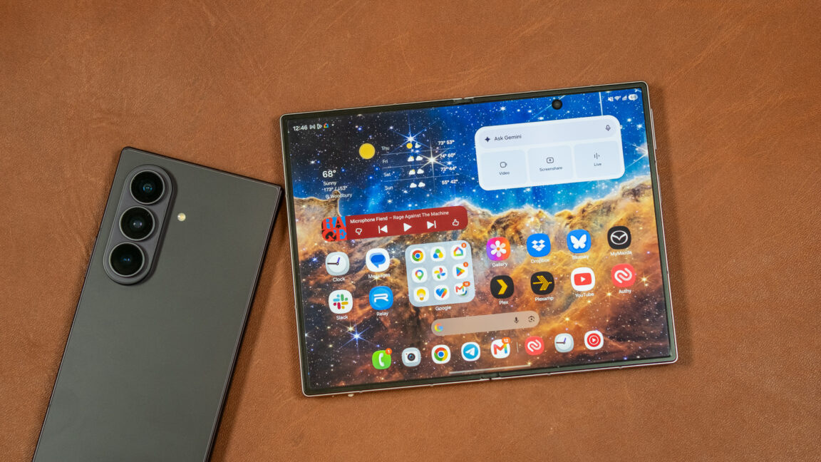 Samsung Reports 45% Sales Surge for Galaxy Z Fold8 Series Amid Apple iPhone Duo Launch