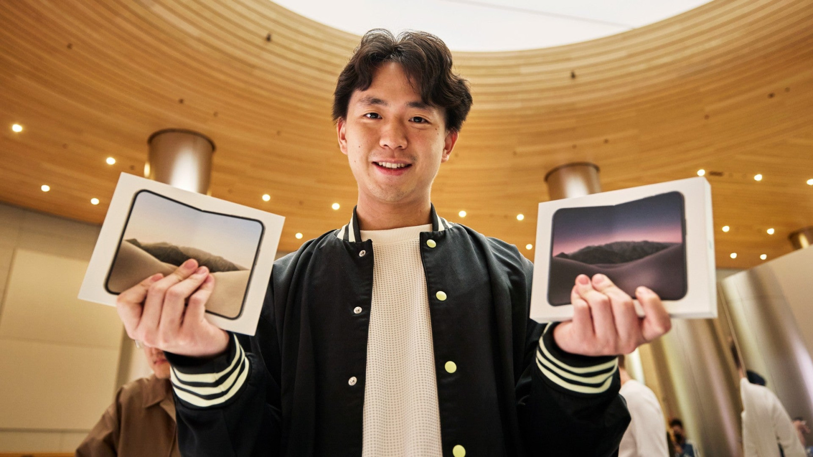 Apple Introduces New Technology at Stores to Detect iPhone Return Scams
