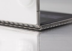 Apple acknowledges iPhone Duo display ‘issue’ after reports of cracked screens Apple Recognizes Inner Display Issue in iPhone Duo Amid Screen Cracking Reports