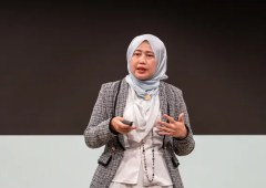 Professor Transforms Coding Assessments Using Google Gemini AI Conversations