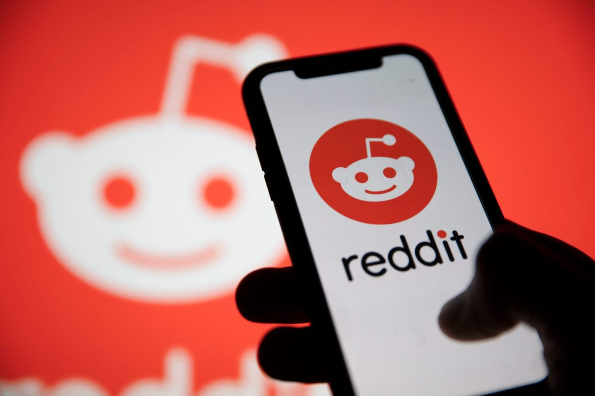 Reddit is the latest platform to embrace the 'For You' feed | TechCrunch