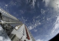 SpaceX erwirbt 800-MHz-Spektrum, um Starlink in einen landesweiten Mobilfunkanbieter in den USA zu verwandeln