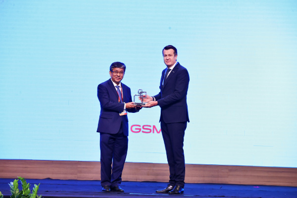 Viet Nam Receives the GSMA Government Leadership Award 2026 - Newsroom