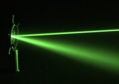 Researchers Achieve Quantum Entanglement Between a Glass Bead and Light